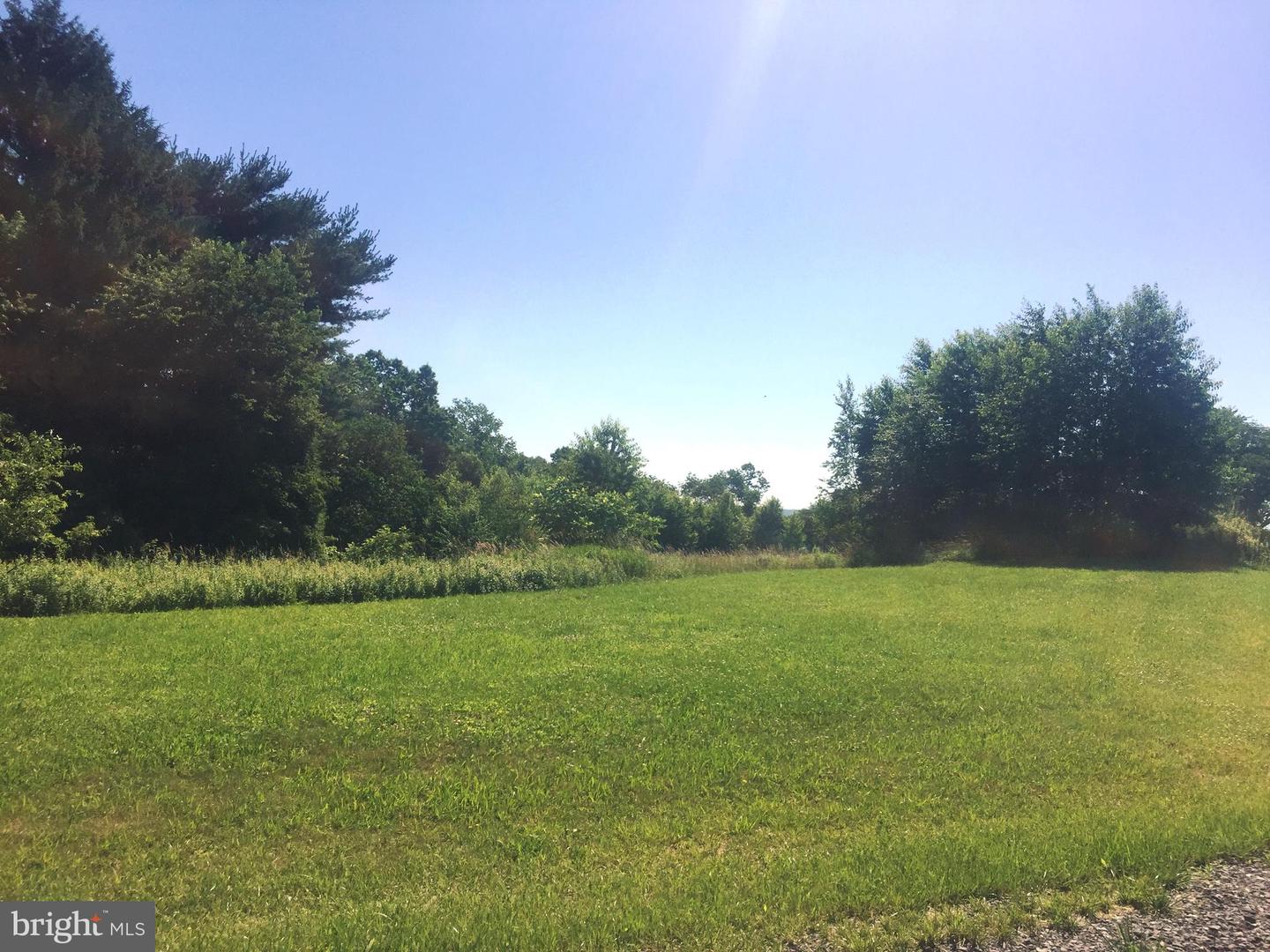 7 Robert Henry Cir Property Photo 1