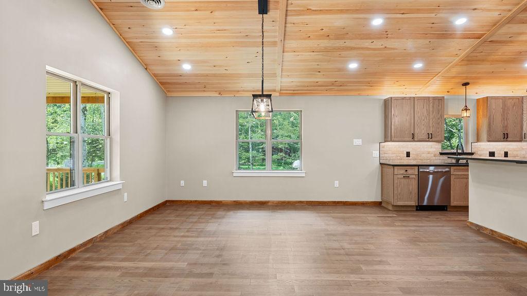 39 Wolf Way Property Photo 13