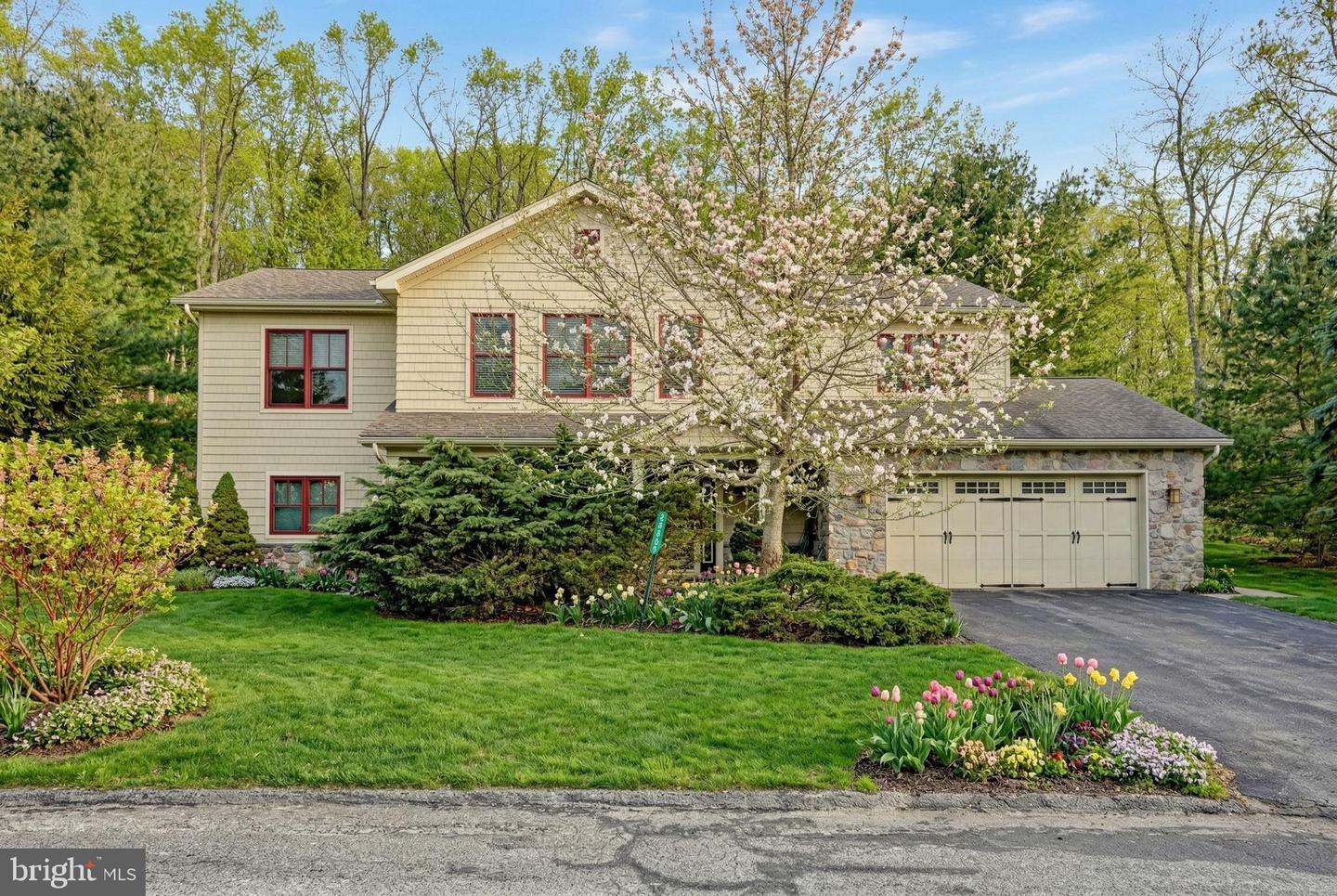 265 LONGVIEW DR