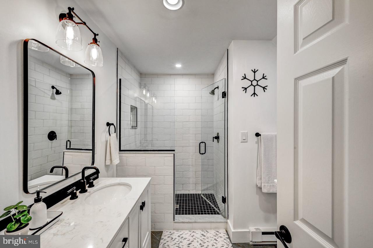 59 Midway Property Photo 46