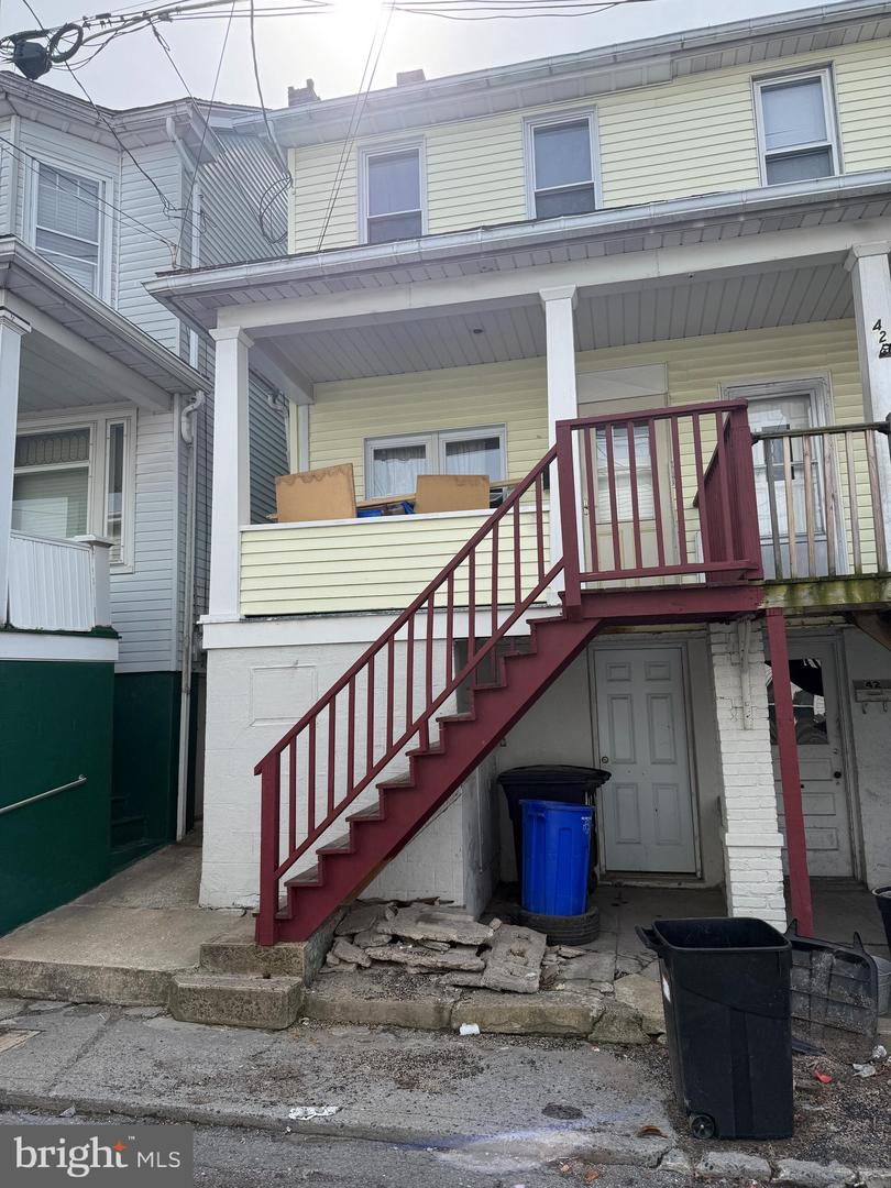 44 E Water St Property Photo 1