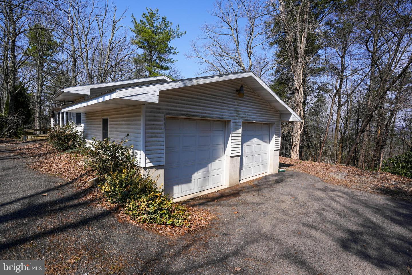 8245 Interchange Rd Property Photo 8