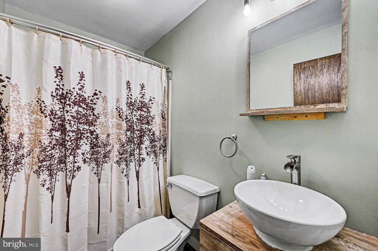 56 Dryden Dr Property Photo 29