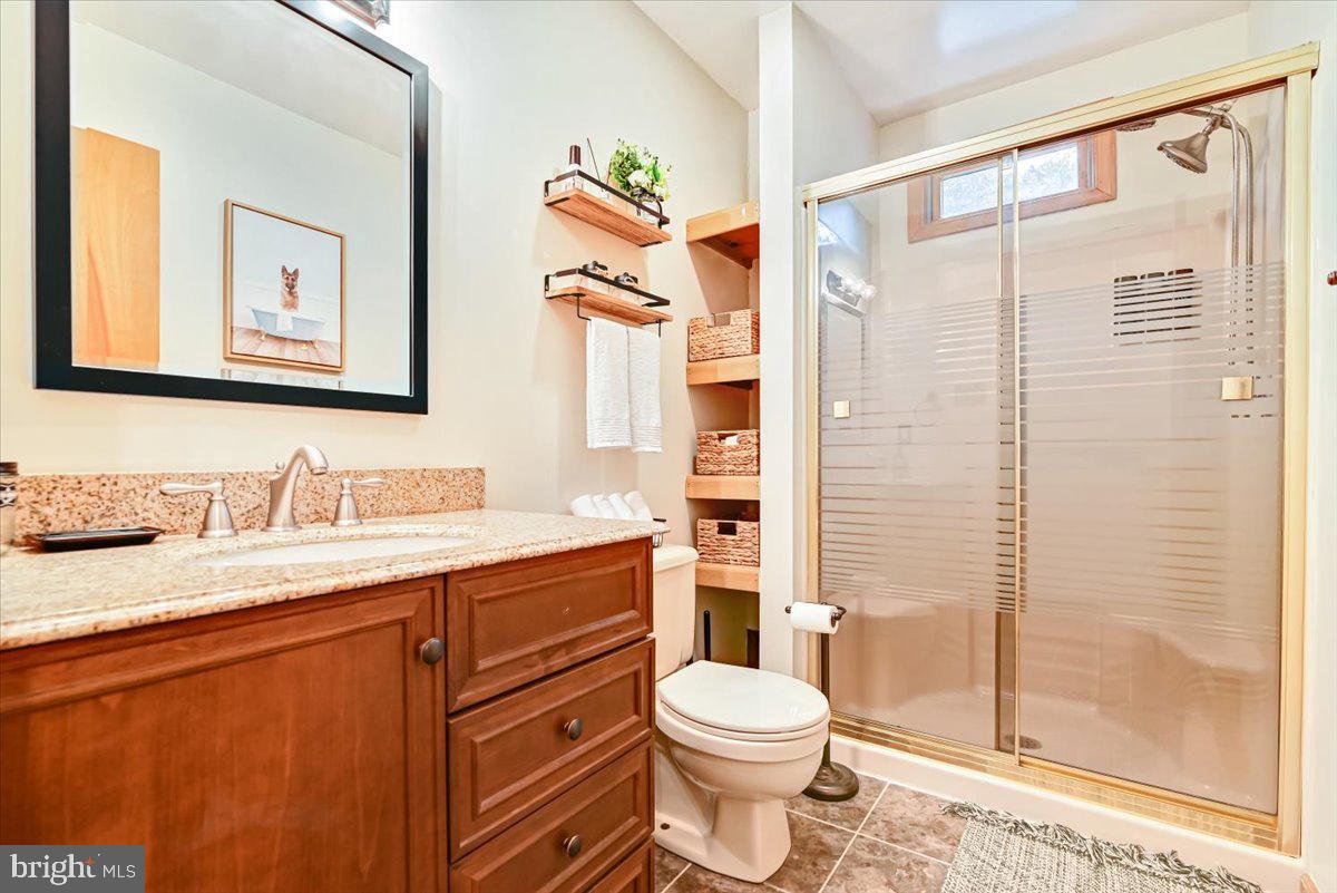 286 Mckuen Way Property Photo 30