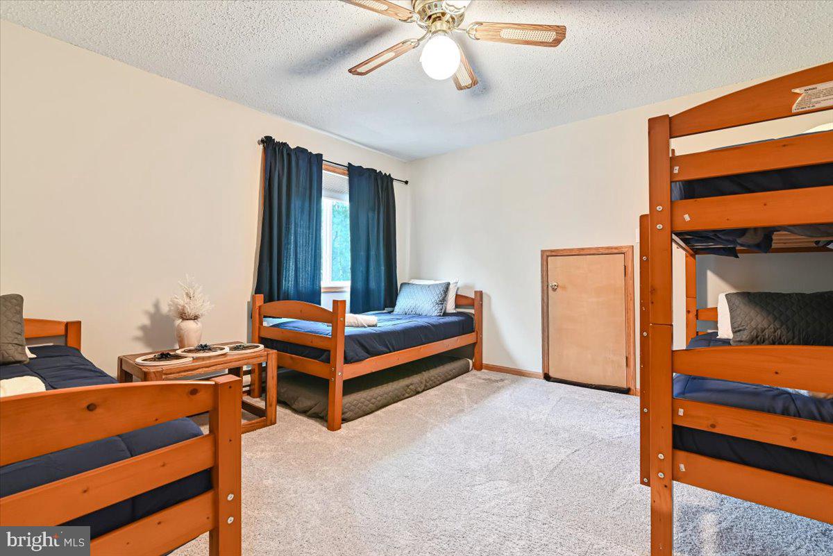 286 Mckuen Way Property Photo 38