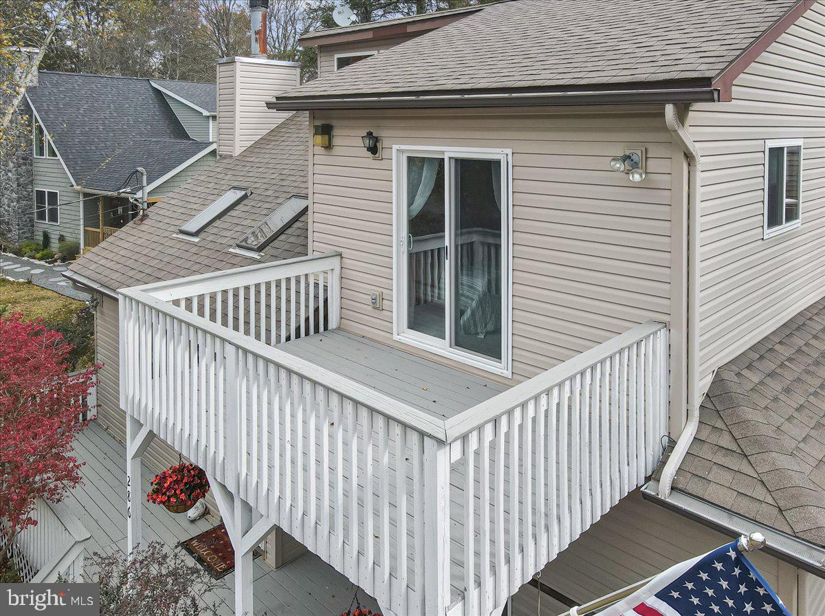 286 Mckuen Way Property Photo 43