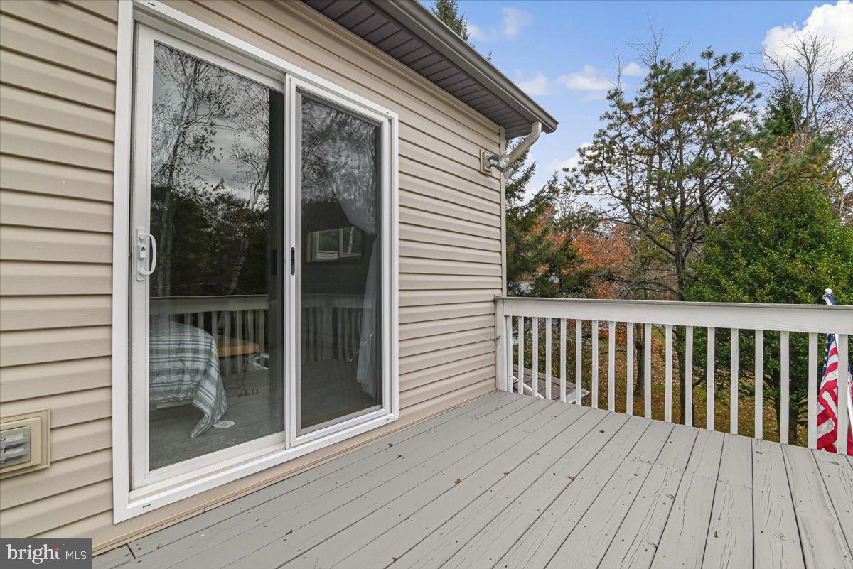 286 Mckuen Way Property Photo 45