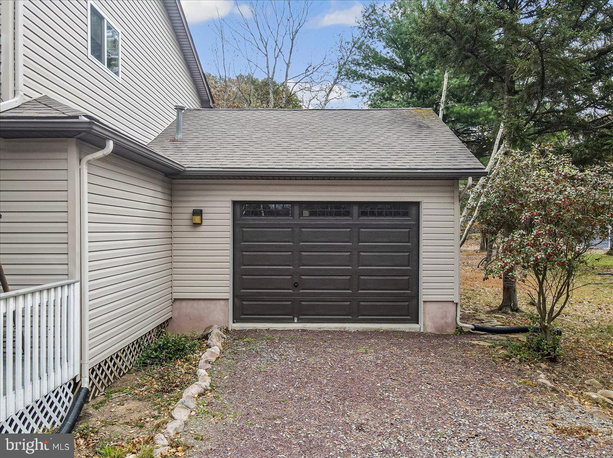 286 Mckuen Way Property Photo 52