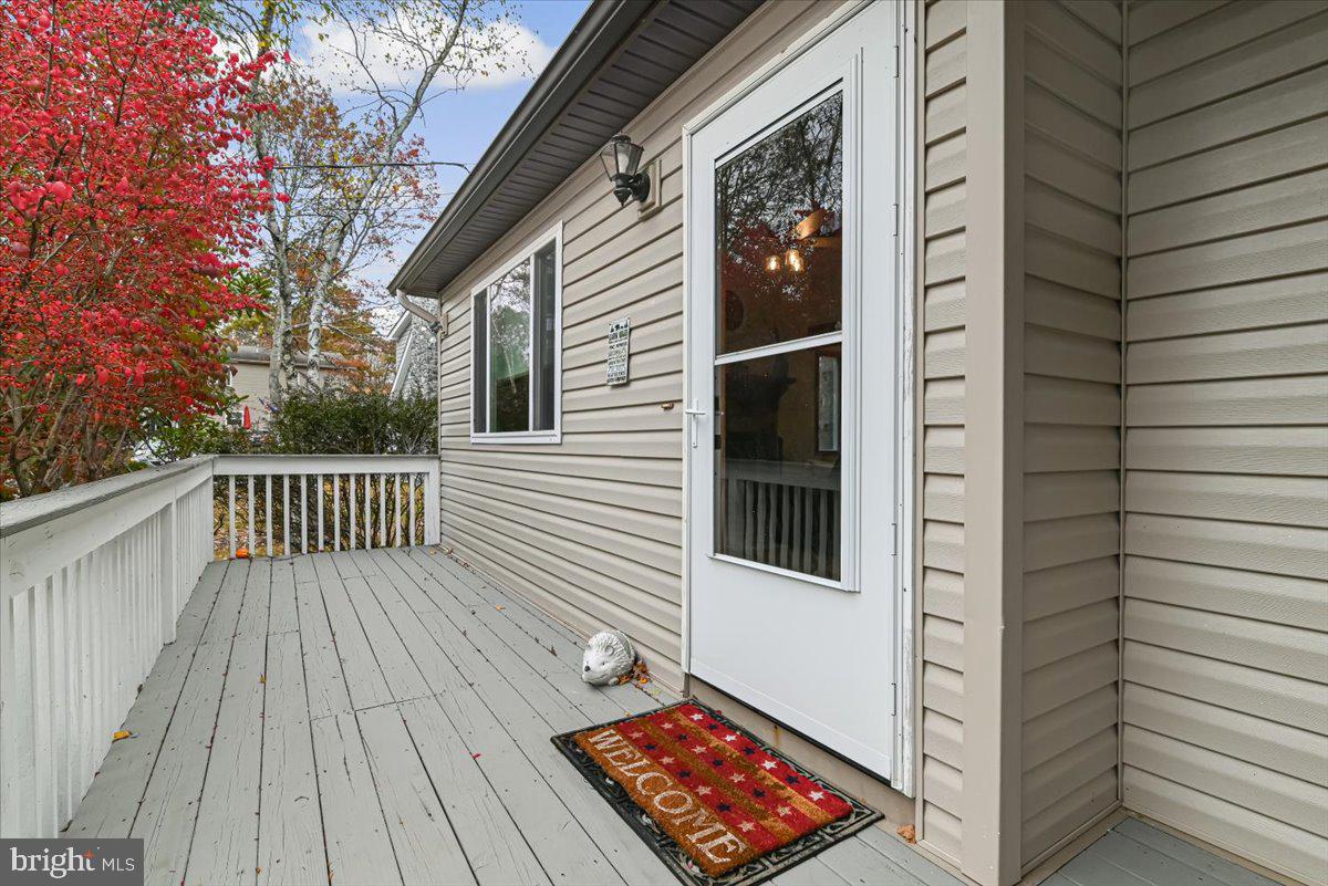 286 Mckuen Way Property Photo 54