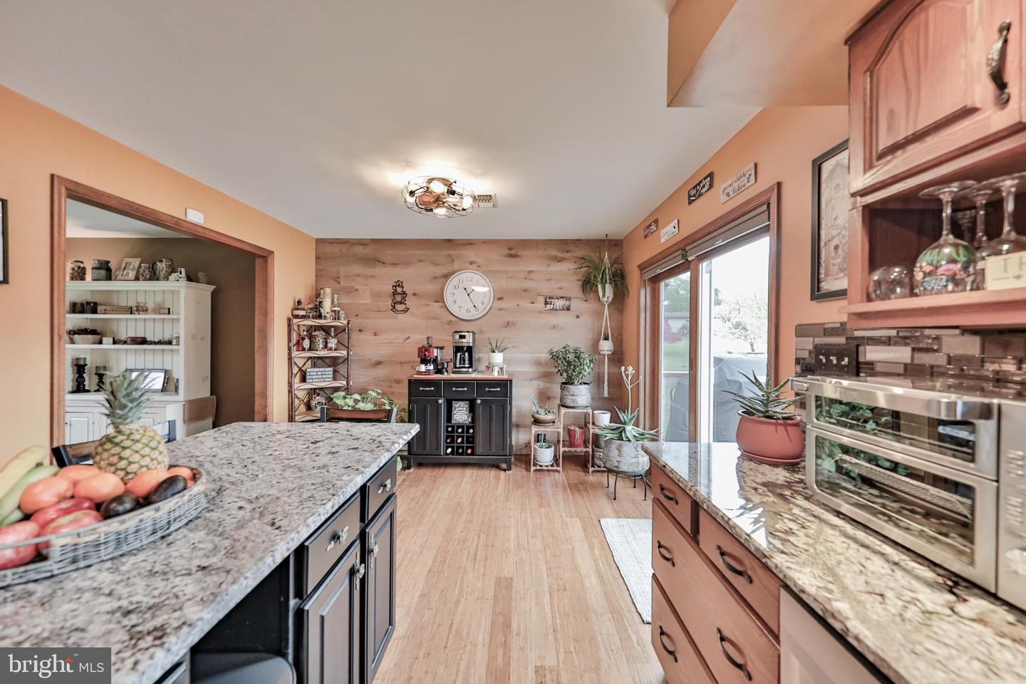 1040 W Stagecoach Rd Property Photo 11