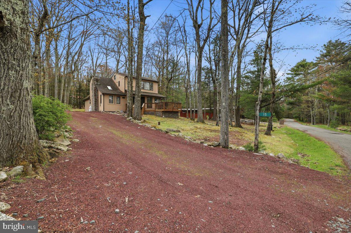 15 Hazard Run Rd Property Photo 4