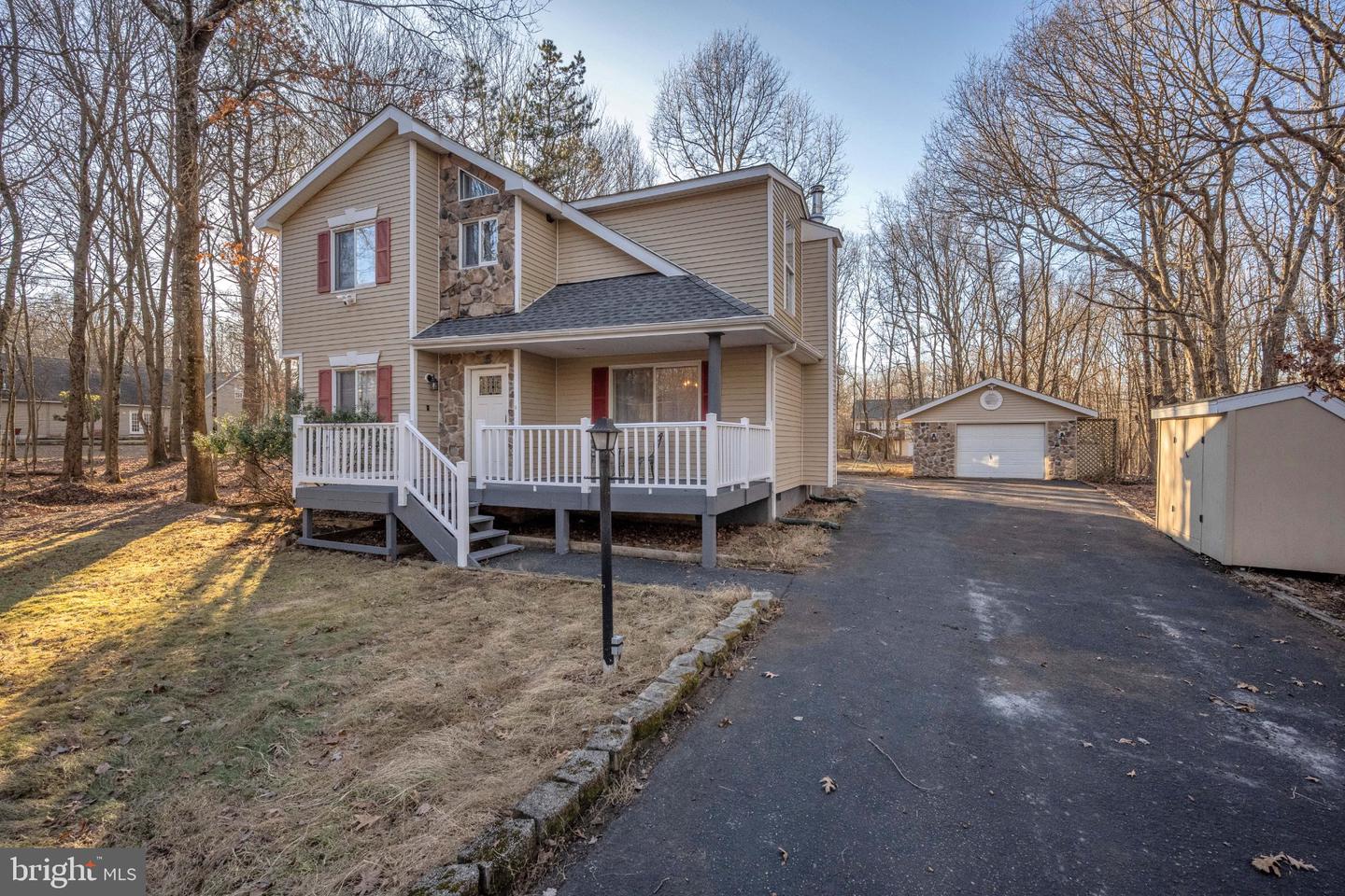 113 MECKESVILLE RD Property Photo 1
