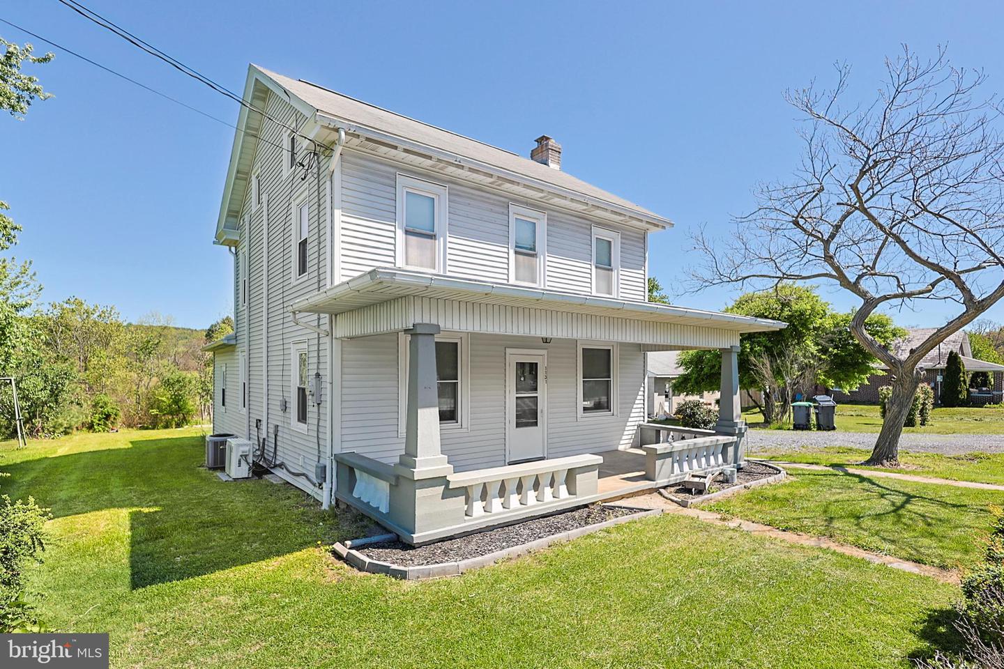1131 E Lizard Creek Rd Property Photo 3