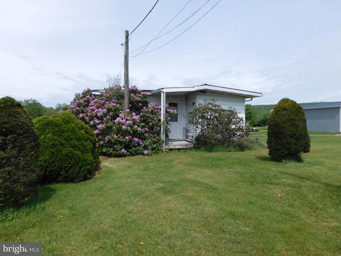 3551 Quakake Rd Property Photo 6