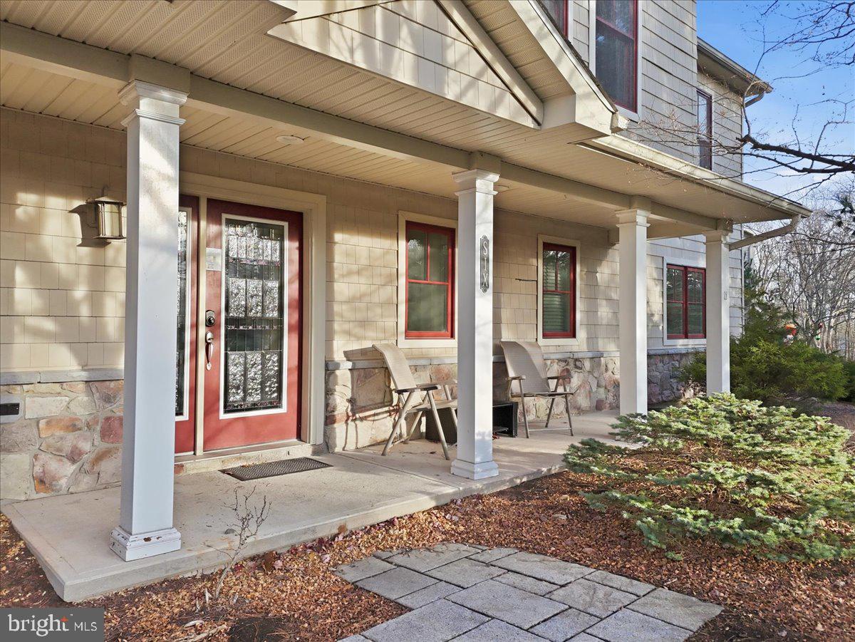 6 Fieldstone Ct Property Photo 7