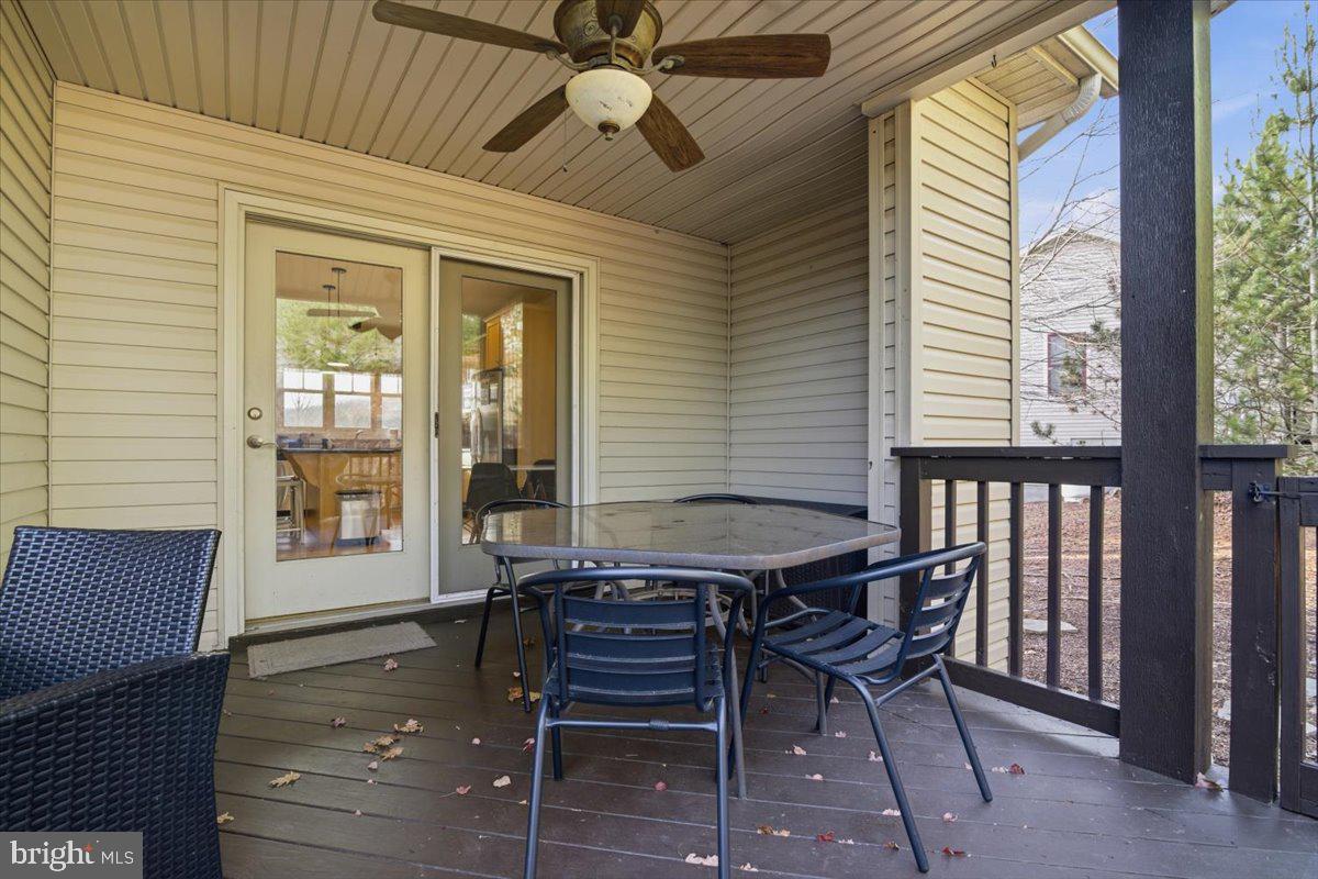 6 Fieldstone Ct Property Photo 32