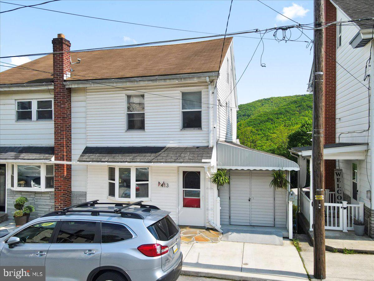 413 South Ave Property Photo 1