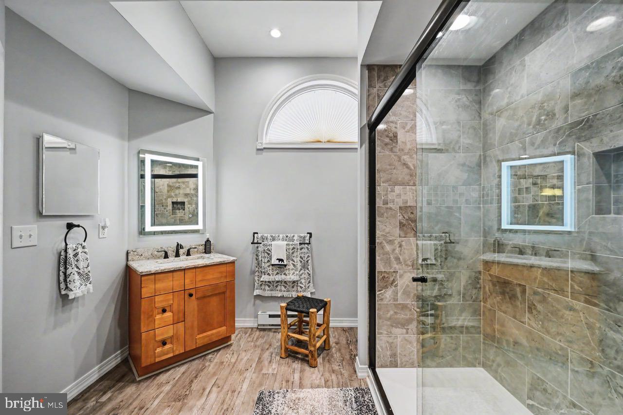 5 Beachwood Ct Property Photo 14