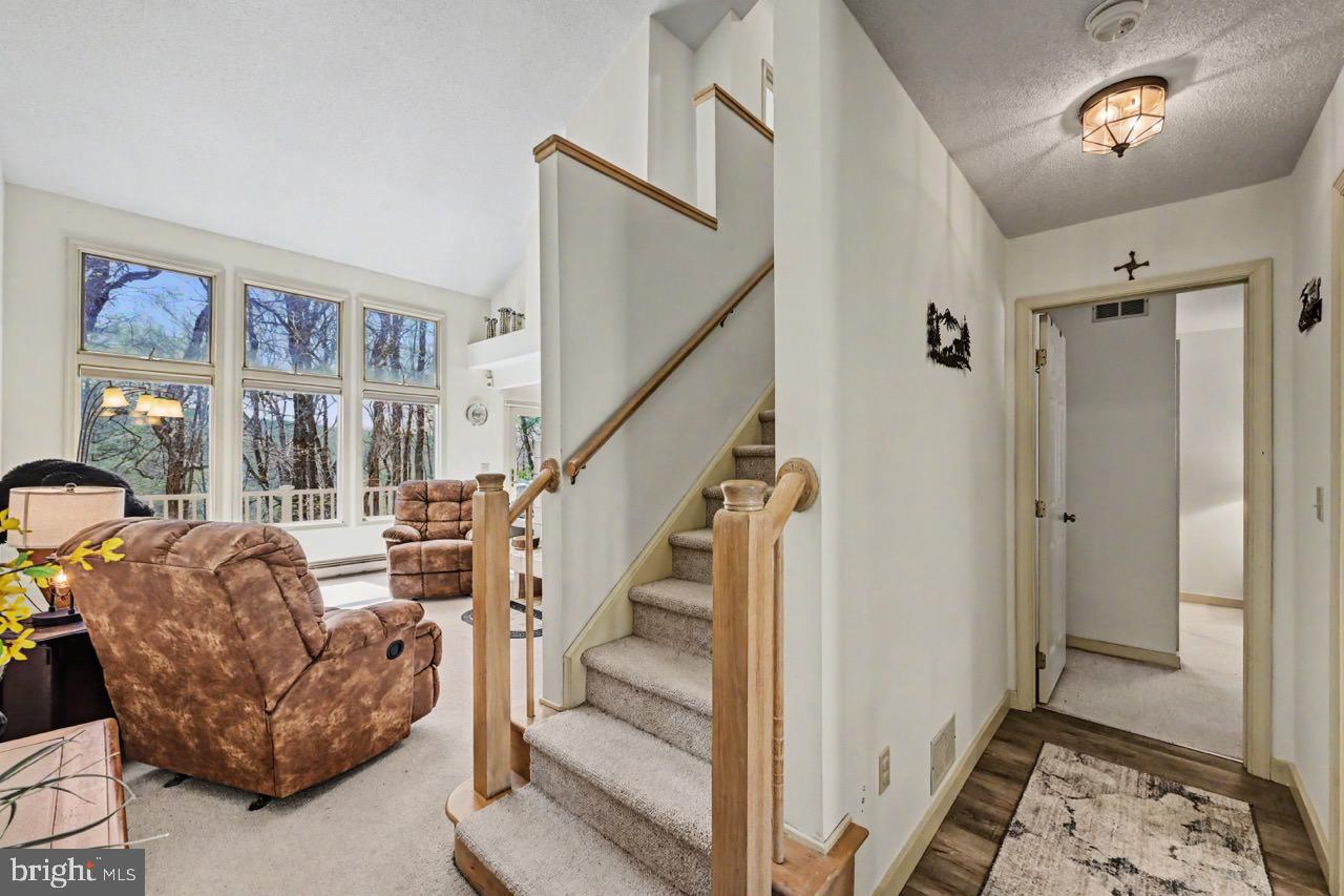 5 Beachwood Ct Property Photo 15