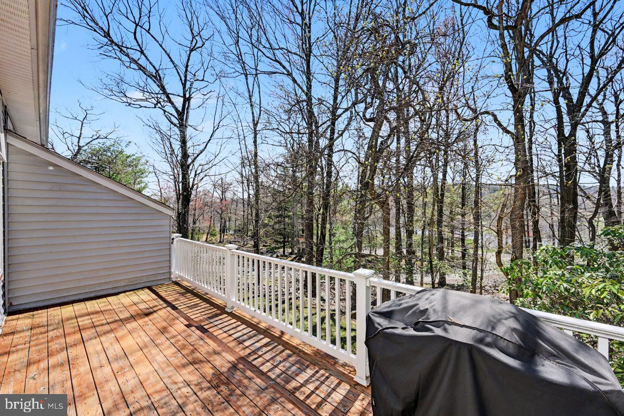 5 Beachwood Ct Property Photo 37
