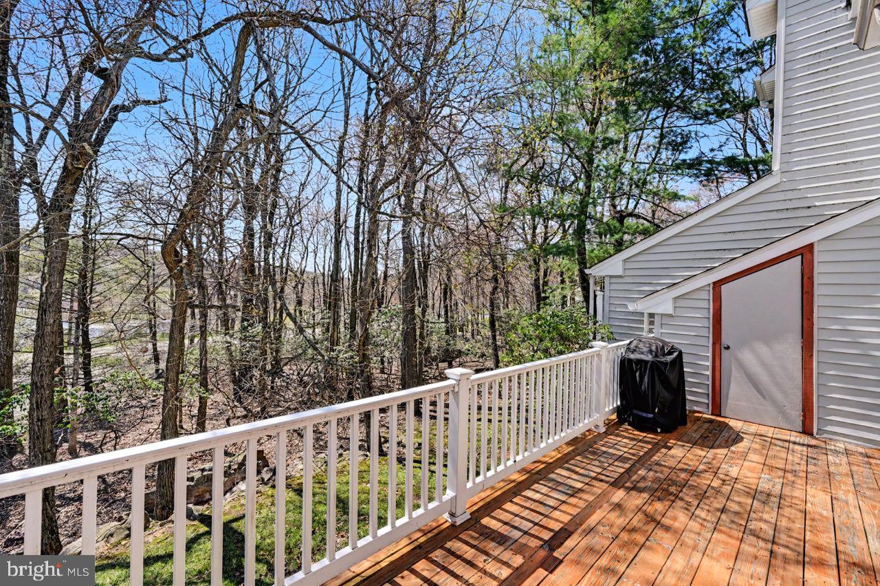 5 Beachwood Ct Property Photo 38