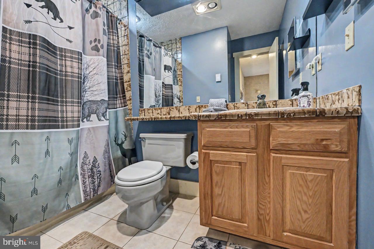 33 Elevator Property Photo 36