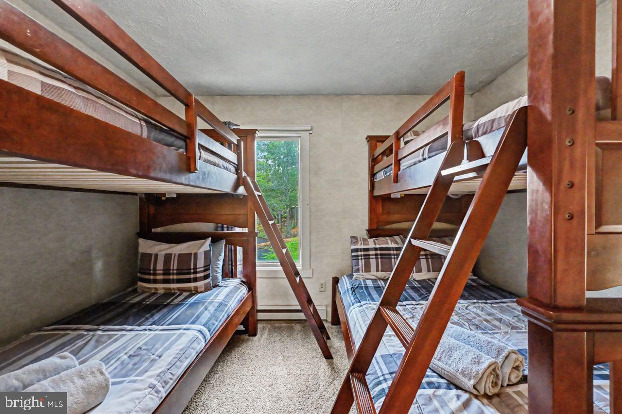 33 Elevator Property Photo 37