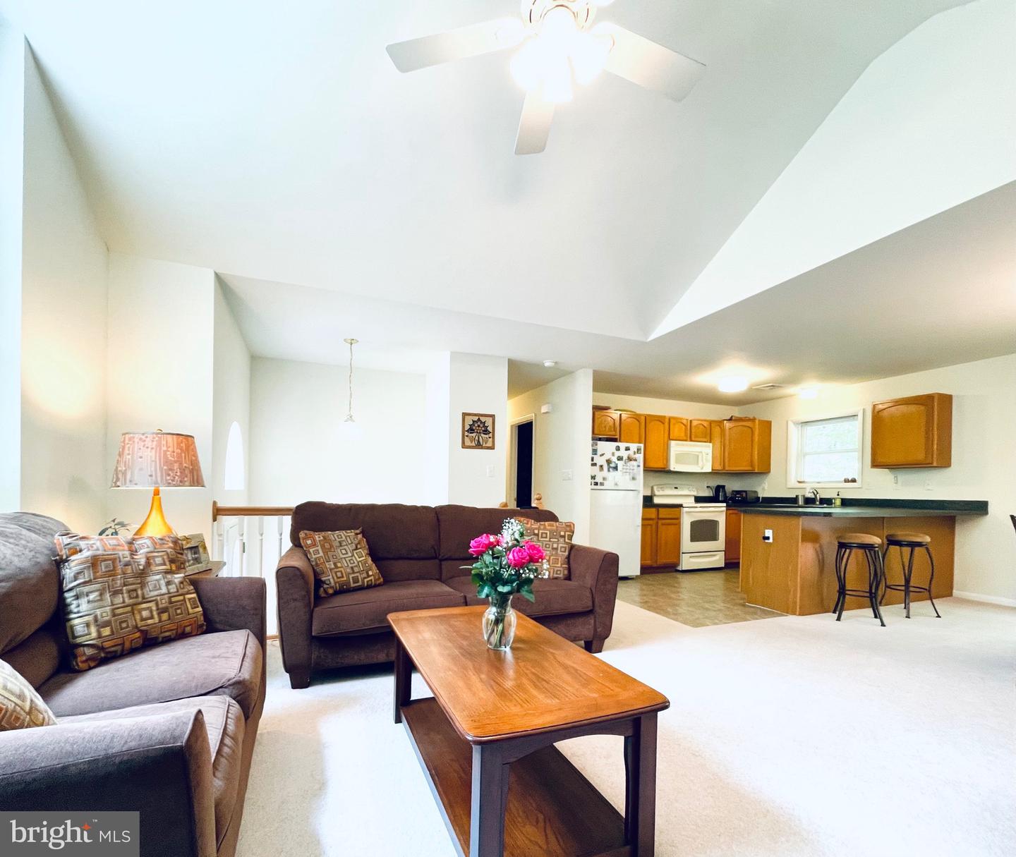 9 Sycamore Cir Property Photo 7