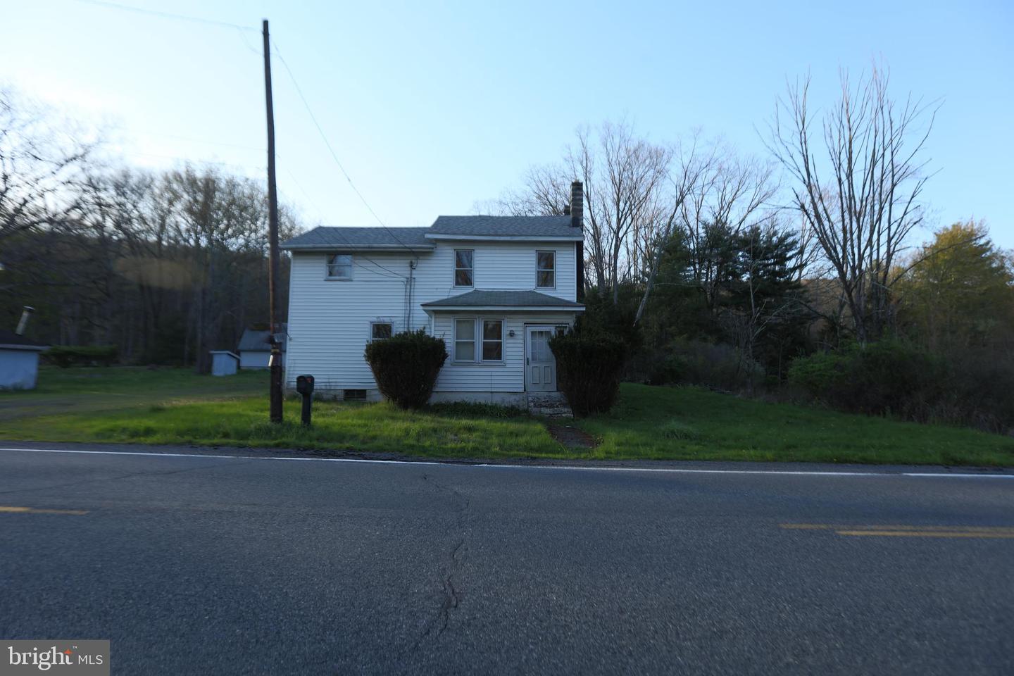 5444 Quakake Rd Property Photo 1