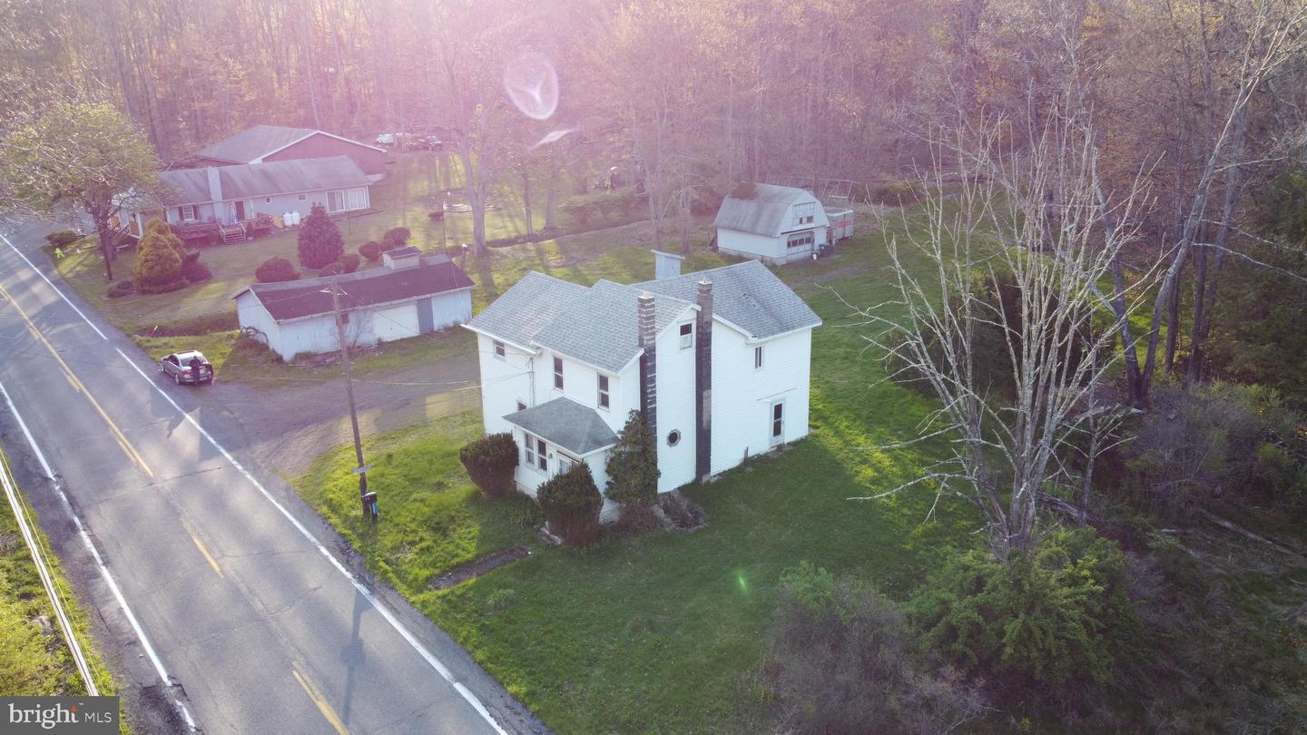 5444 Quakake Rd Property Photo 3