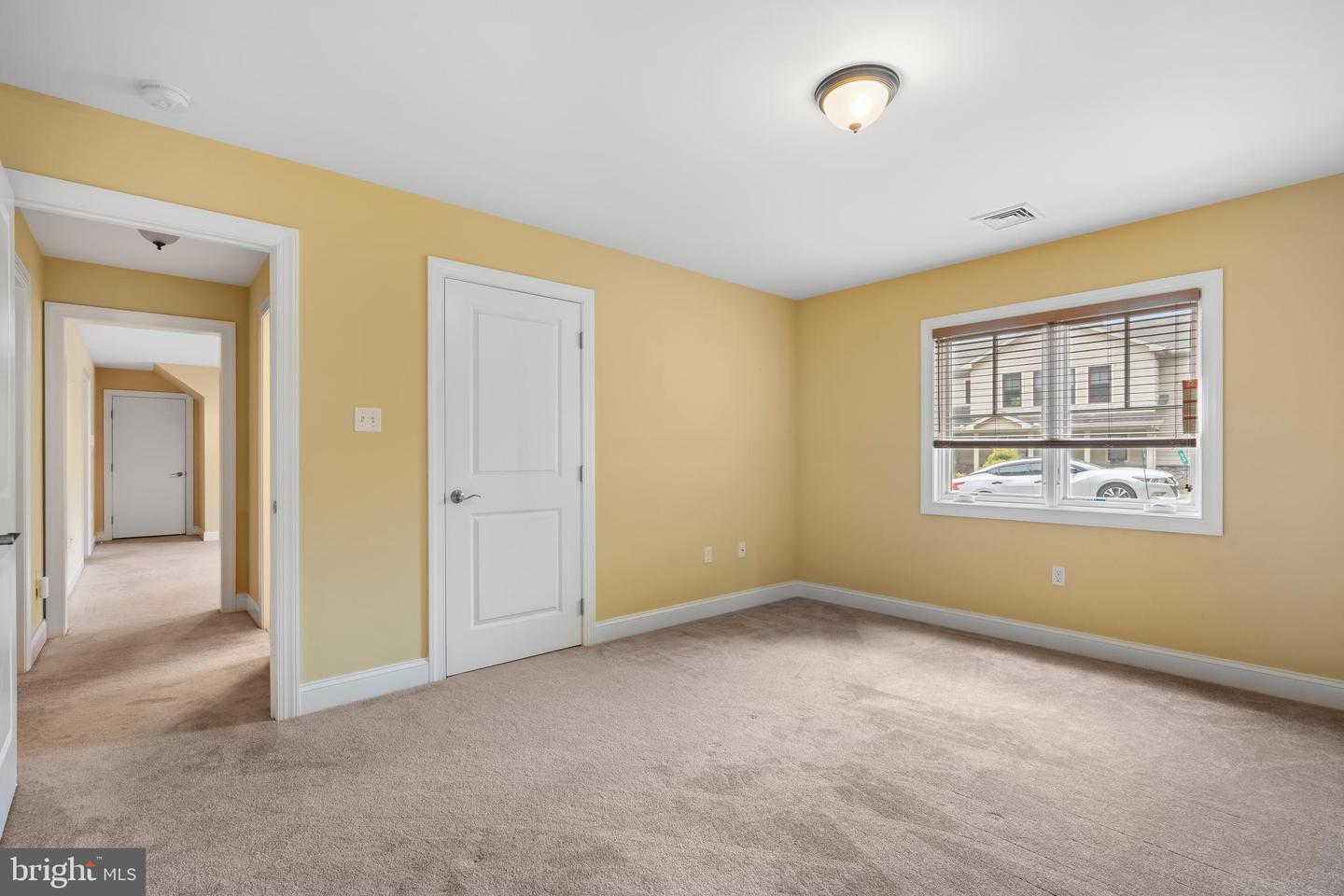 54 Bluestone Ct Property Photo 13