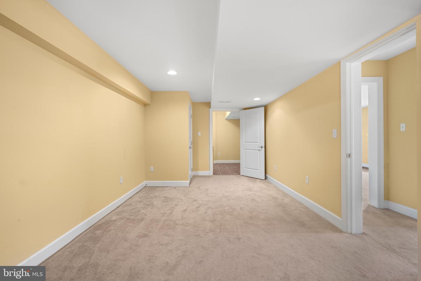 54 Bluestone Ct Property Photo 17