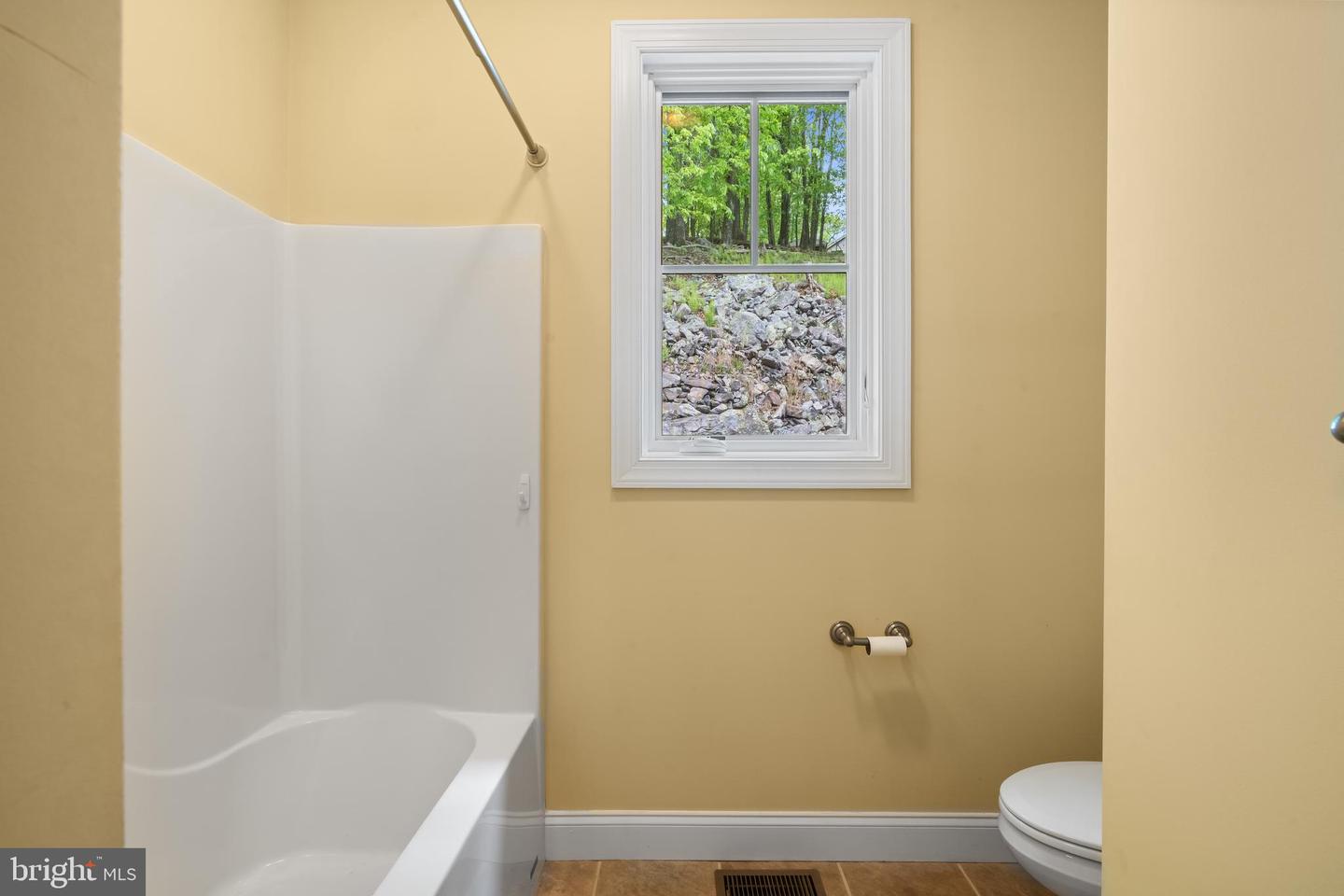 54 Bluestone Ct Property Photo 46