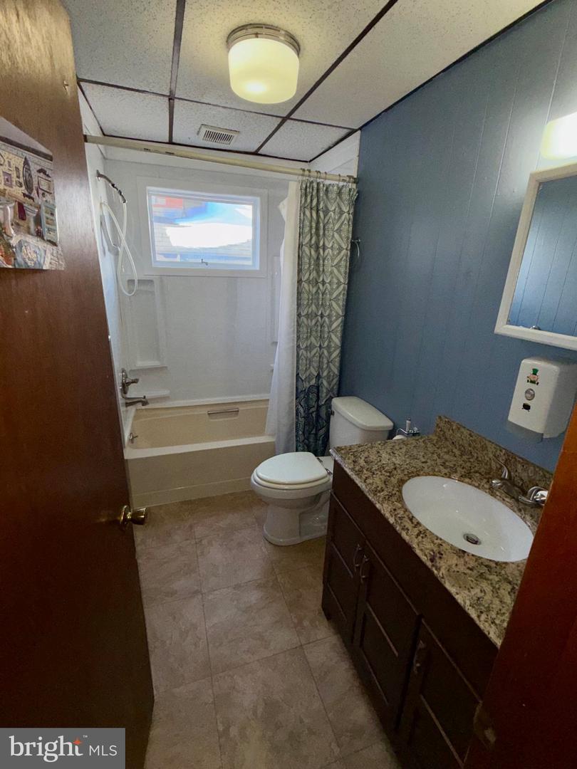 106 E Catawissa St Property Photo 6
