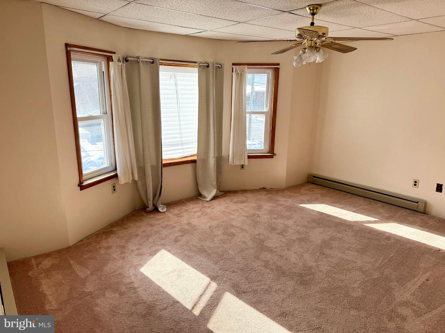 106 E Catawissa St Property Photo 7