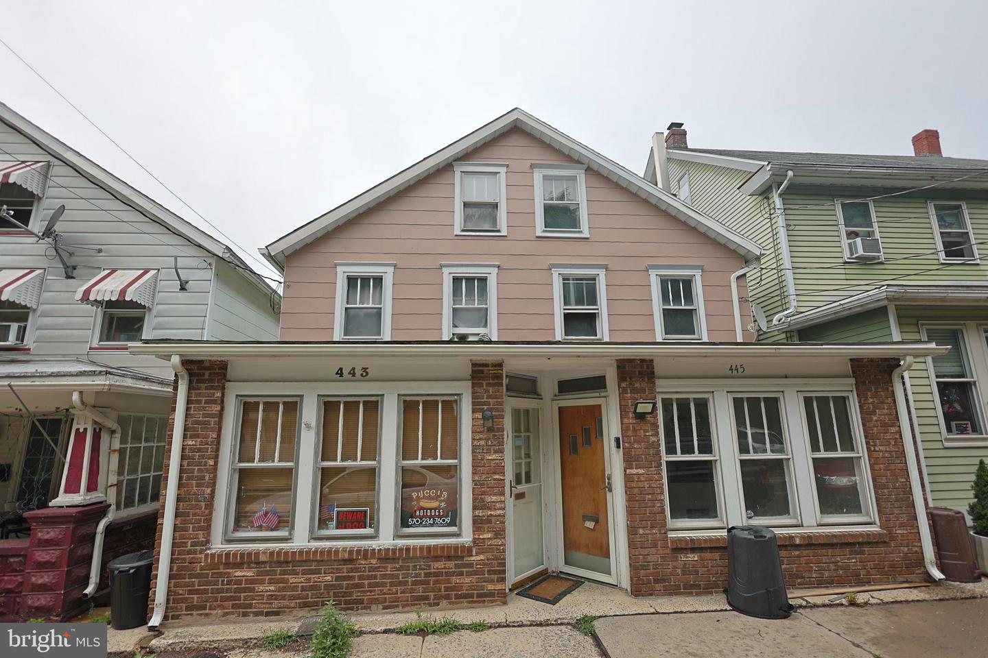 443 E Abbott St Property Photo 1