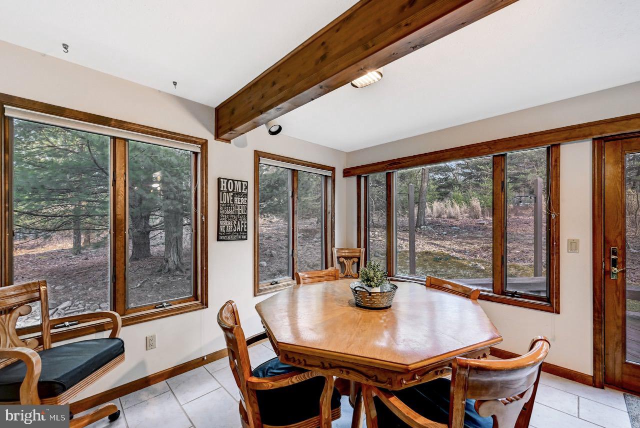 96 Wolf Hollow Rd Property Photo 26
