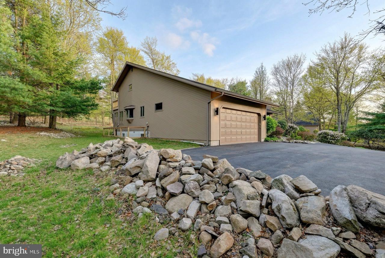 96 Wolf Hollow Rd Property Photo 98
