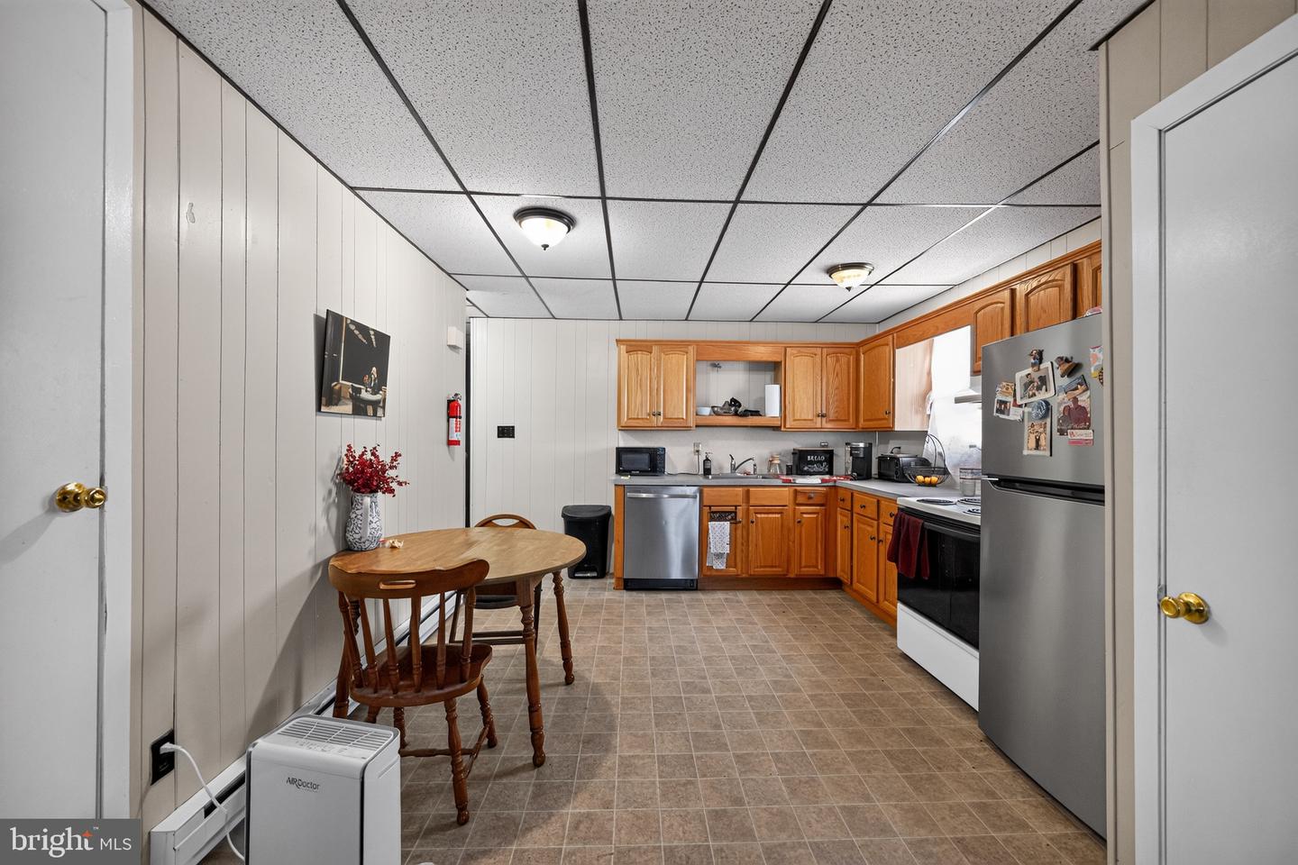 274-276 S First St Property Photo 15