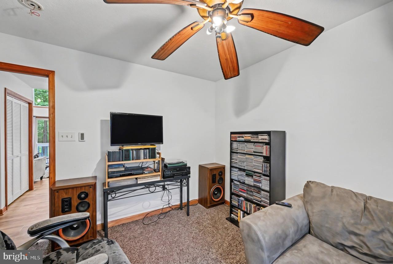 57 Swamp Hollow Ln Property Photo 31