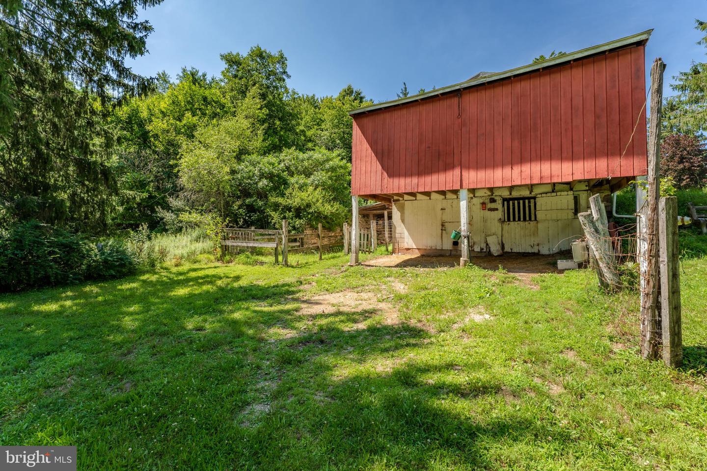 210 Snyders Rd Property Photo 45