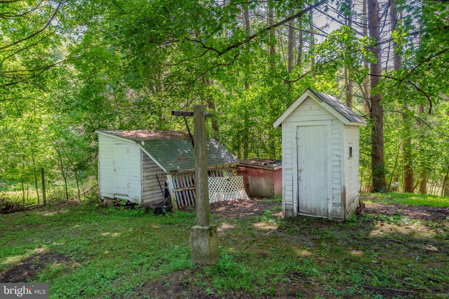 210 Snyders Rd Property Photo 51