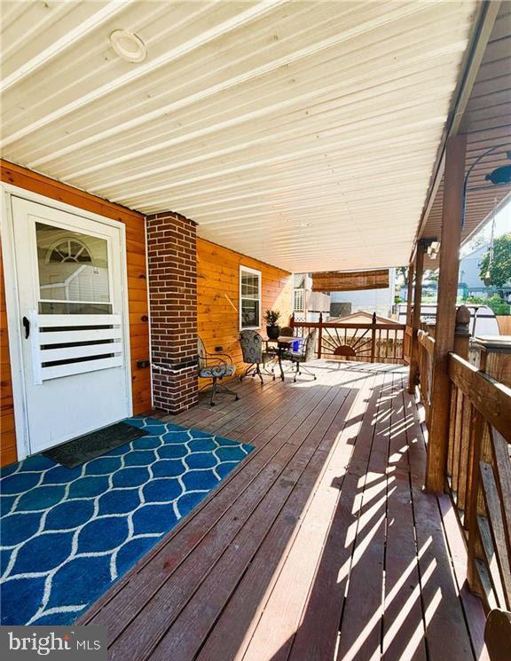 130 Bridge Property Photo 6