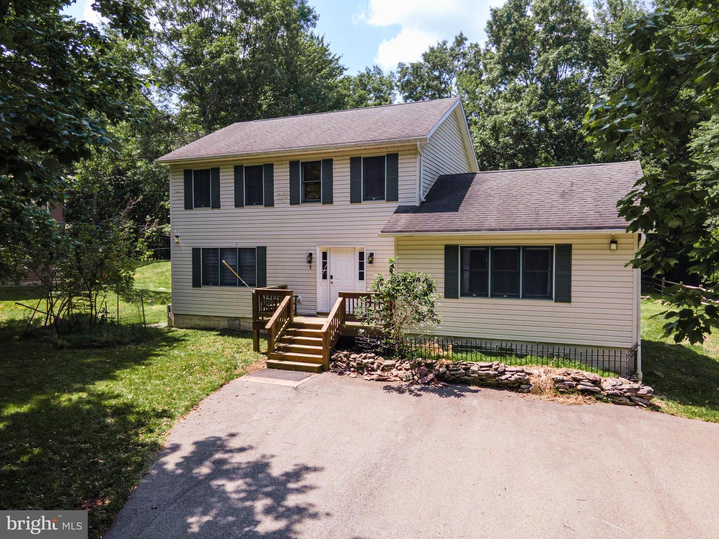 154 BISHOP CIR