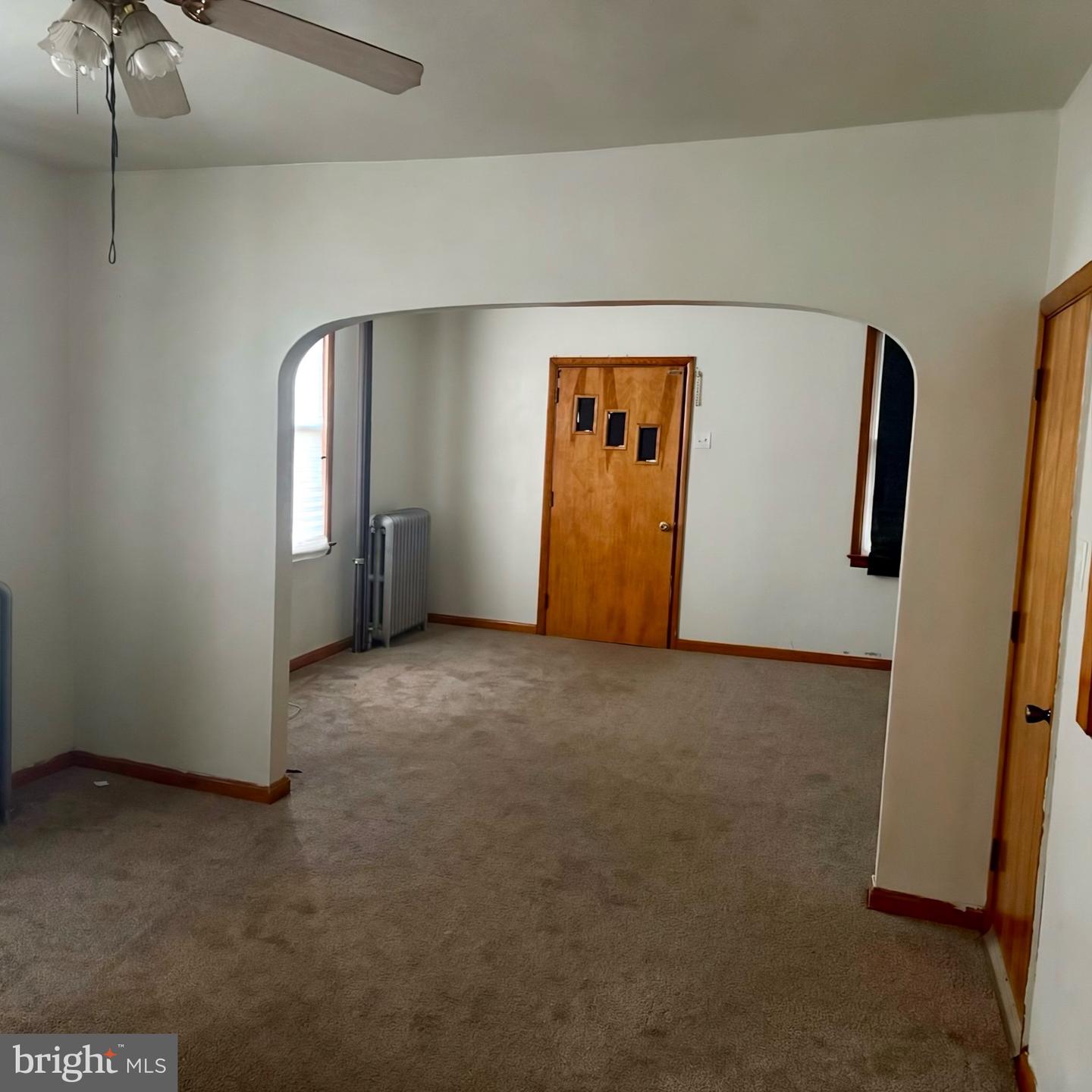 39 Spring St Property Photo 9