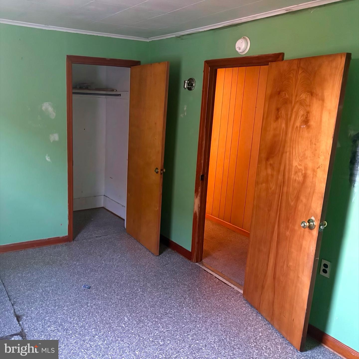 39 Spring St Property Photo 20