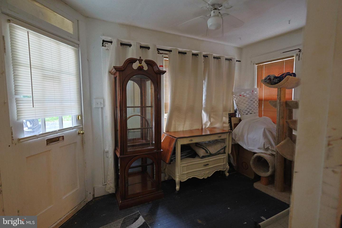 3 Units - Multiple Addresses Property Photo 3