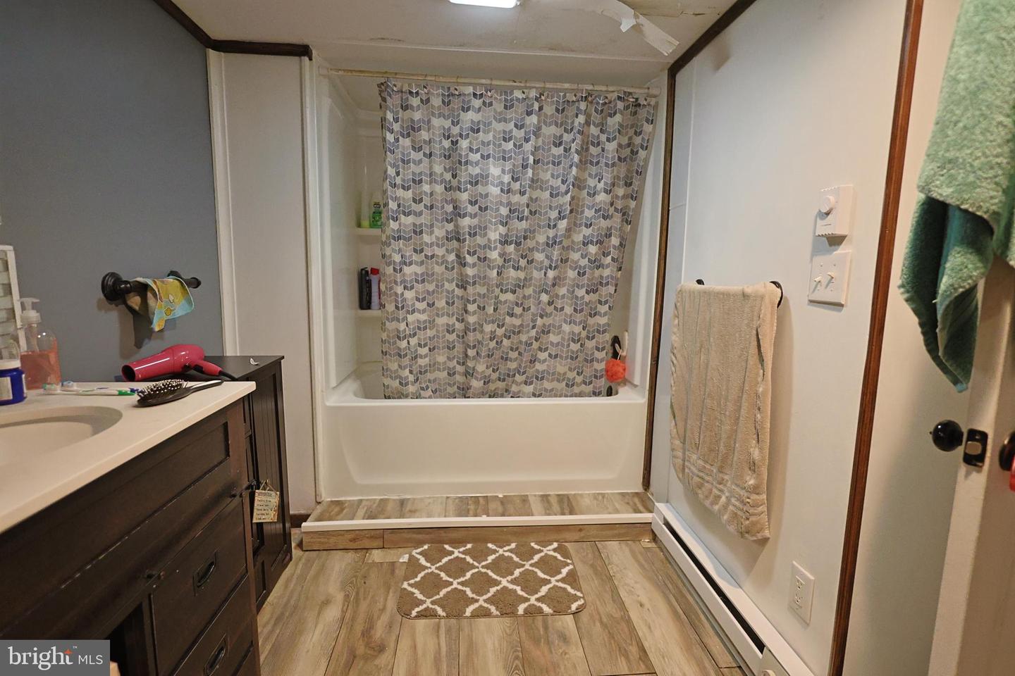 3 Units - Multiple Addresses Property Photo 14