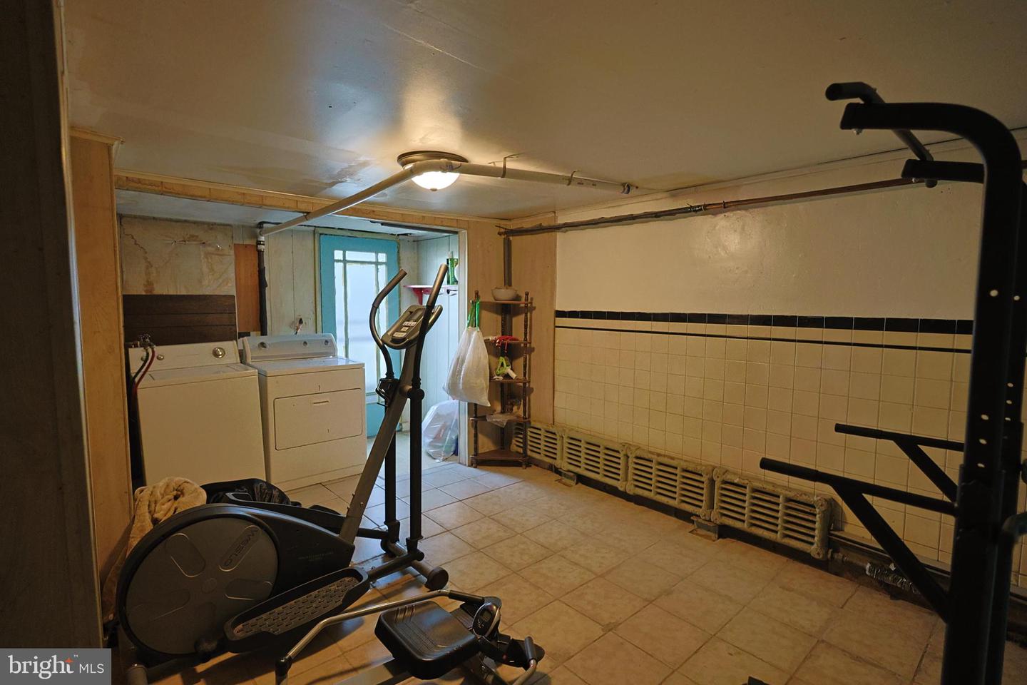 3 Units - Multiple Addresses Property Photo 27