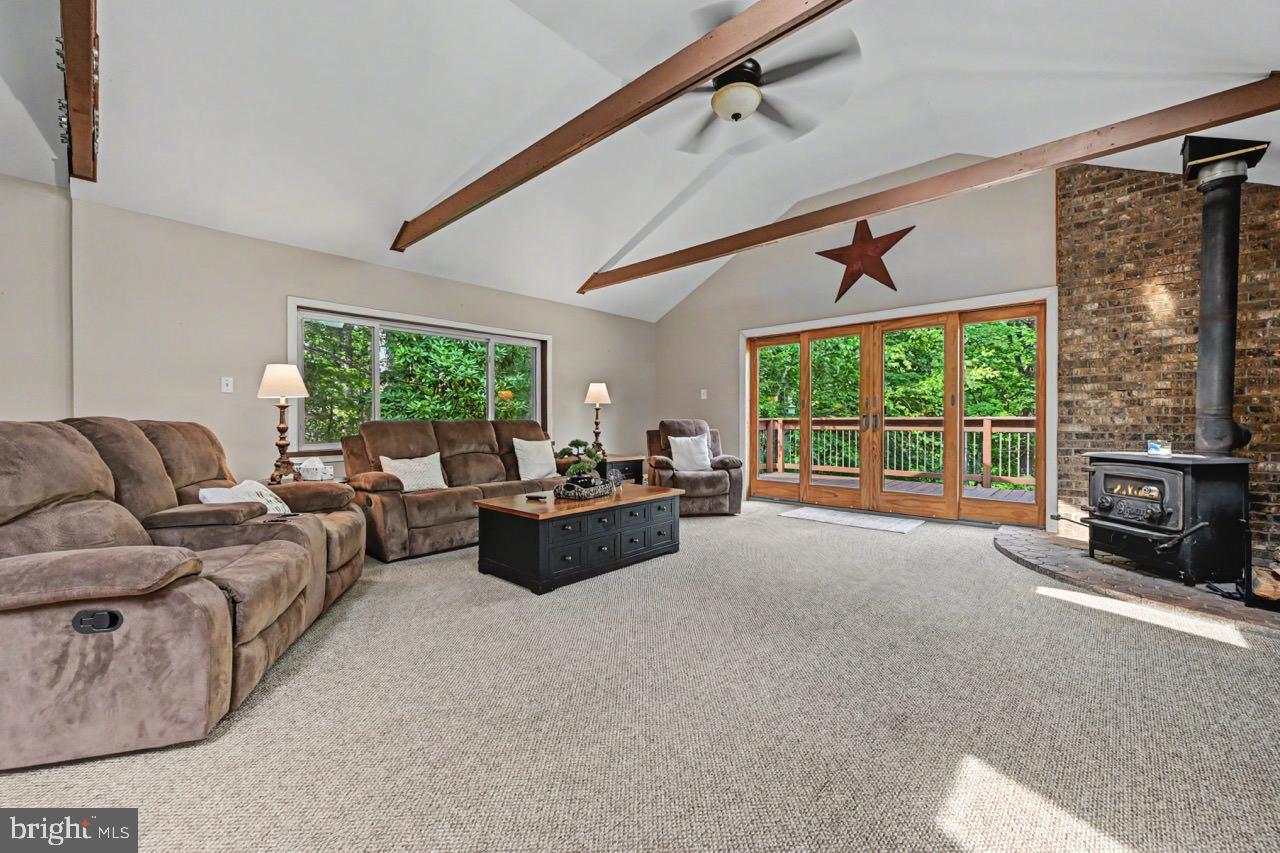 27 W Fern Property Photo 5